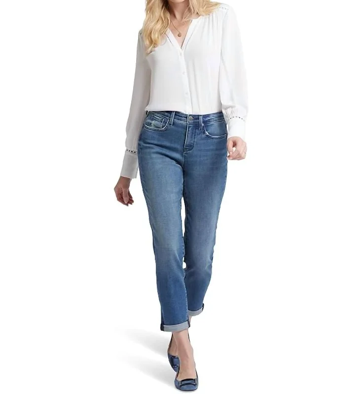 Classic Series Margot Girlfriend Jean In Cascade Wave